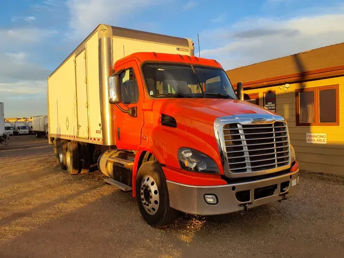 2018 FREIGHTLINER/MERCEDES CASCADIA 113