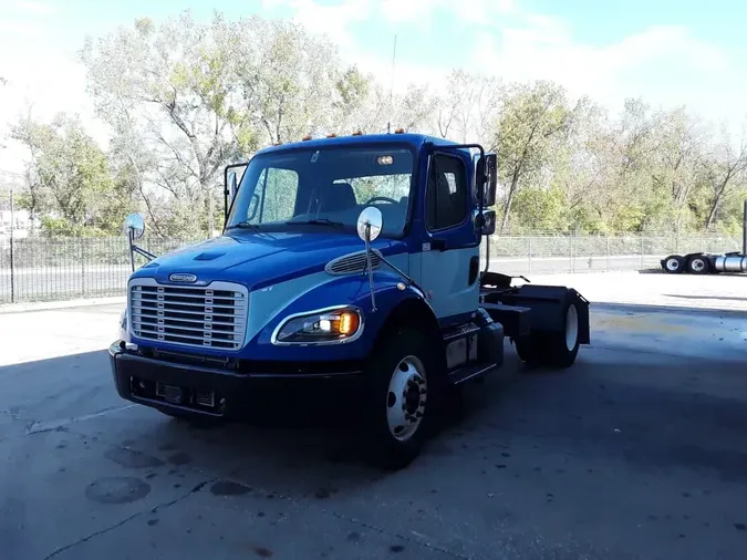2020 FREIGHTLINER/MERCEDES M2 1063d8afcd78f32c076ef270642a2c87b7e
