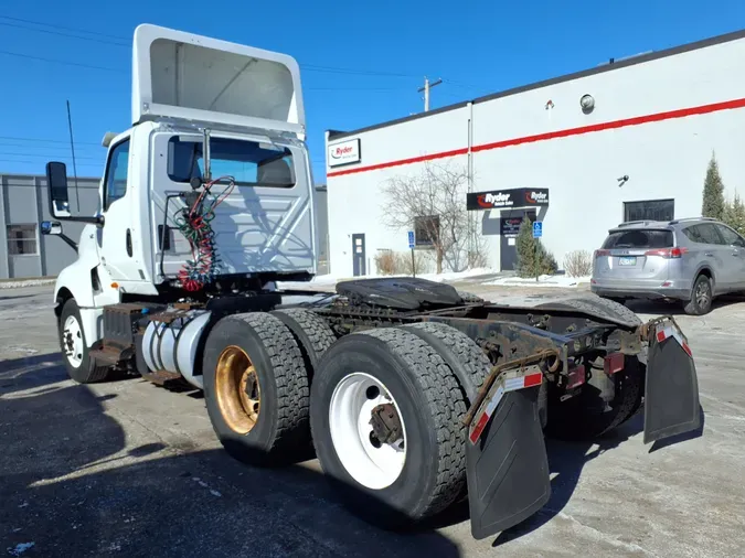 2019 NAVISTAR INTERNATIONAL LT625 DAYCAB T/A