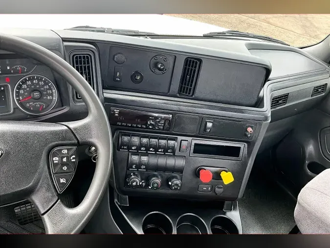 2021 INT LT625 6x43d9b3ebd36b196913d8528fe89b6d3be