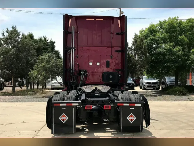2021 INT LT625 6x4