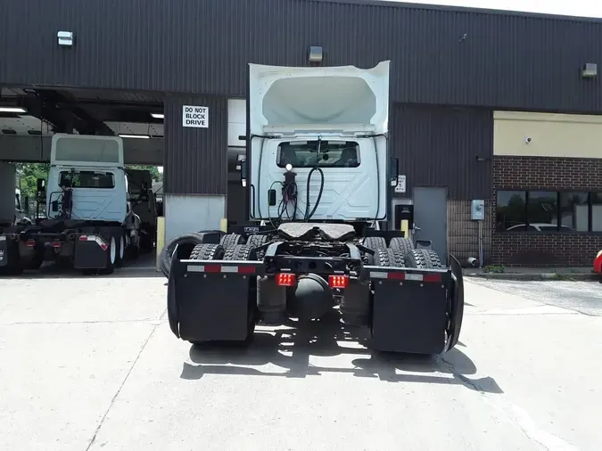 2022 NAVISTAR INTERNATIONAL LT625 DAYCAB T/A3d9cb98c670bb2e05b9157541dc56de1