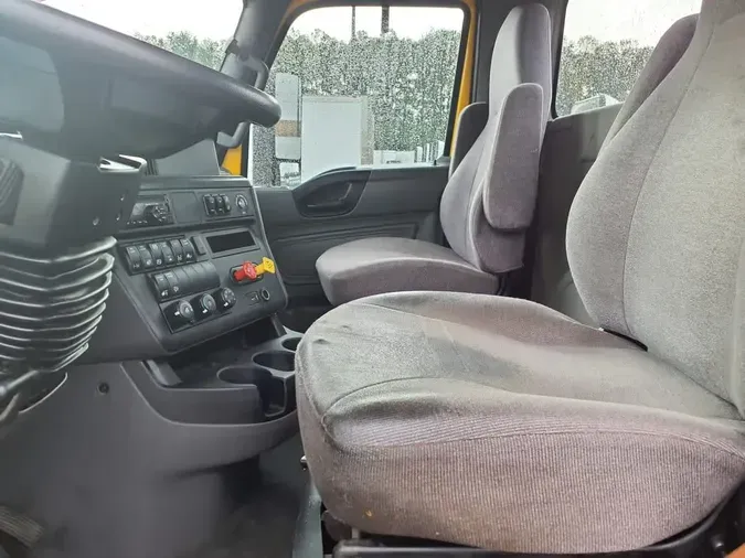 2020 NAVISTAR INTERNATIONAL LT625 DAYCAB T/A3d9ea2ca4a69cac0982a16f49448be2e