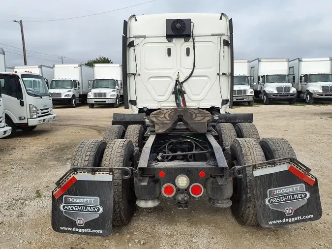 2020 FREIGHTLINER NEW CASCADIA PX12664