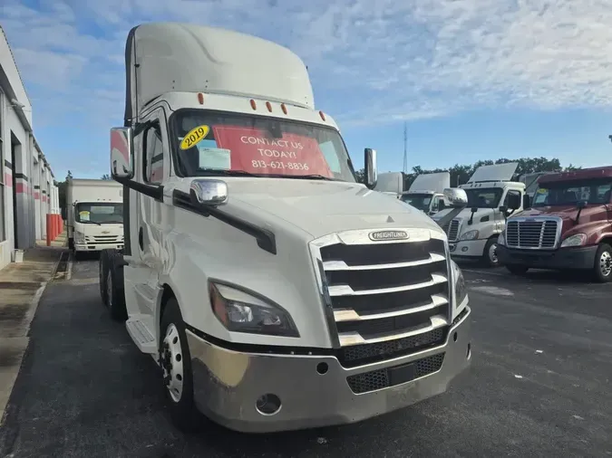 2019 FREIGHTLINER/MERCEDES NEW CASCADIA PX126643da32d9c46680bd79dece11c95a8f770