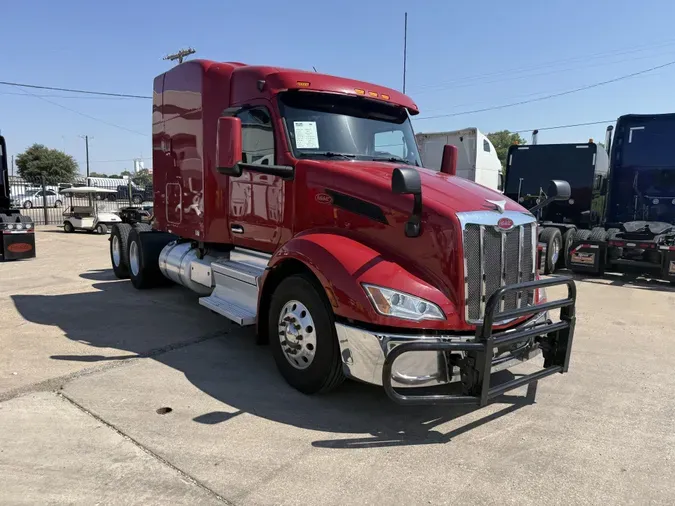 2022 Peterbilt 579