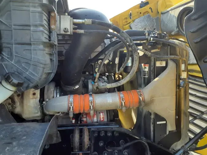 2018 FREIGHTLINER/MERCEDES CASCADIA 113