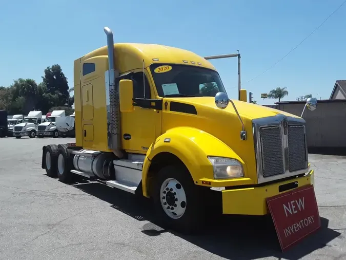2020 KENWORTH TRUCKS T-880
