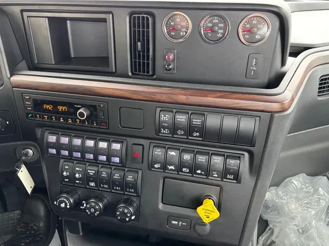 2026 International HX620