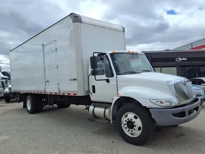 2019 NAVISTAR INTERNATIONAL 4300