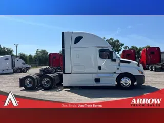 2020 FREIGHTLINER CA126