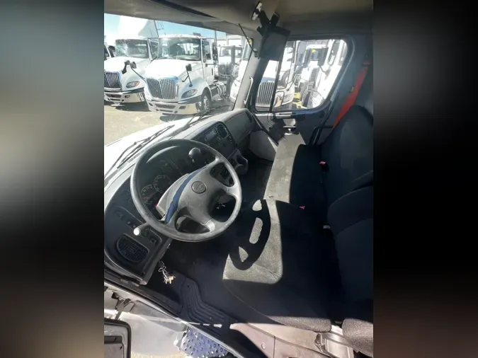 2019 FREIGHTLINER/MERCEDES M2 1063dc1bda15729b202fde1e1ff37c93e07