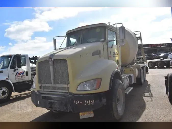 2012 KENWORTH T440