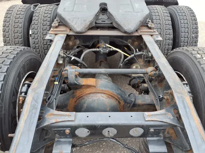 2018 NAVISTAR INTERNATIONAL LT625 DAYCAB T/A