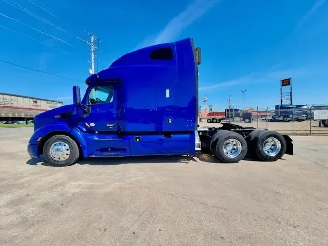 2022 Peterbilt 579