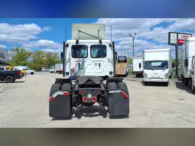 2019 FREIGHTLINER/MERCEDES CASCADIA 1253dcc8be2731288b0755fa8edd899c345