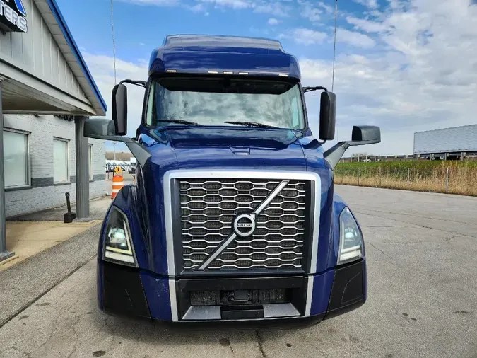 2019 VOLVO VNL64T760