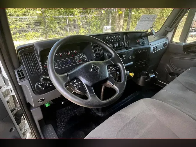2021 INT MV607