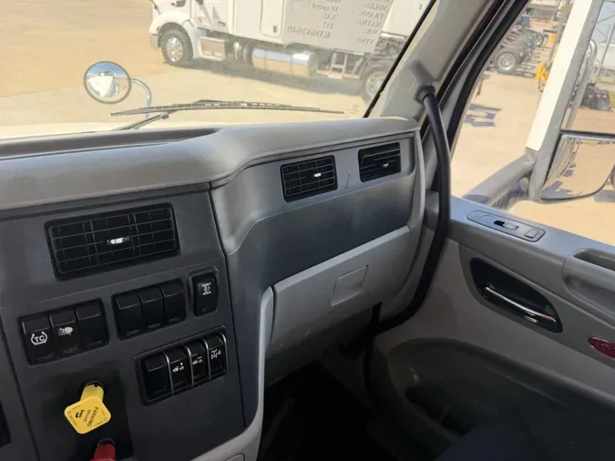 2019 Peterbilt 579