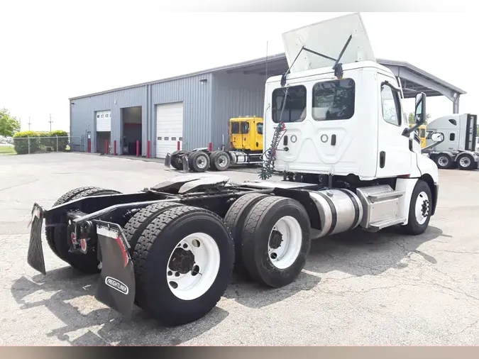 2021 FREIGHTLINER NEW CASCADIA PX12664