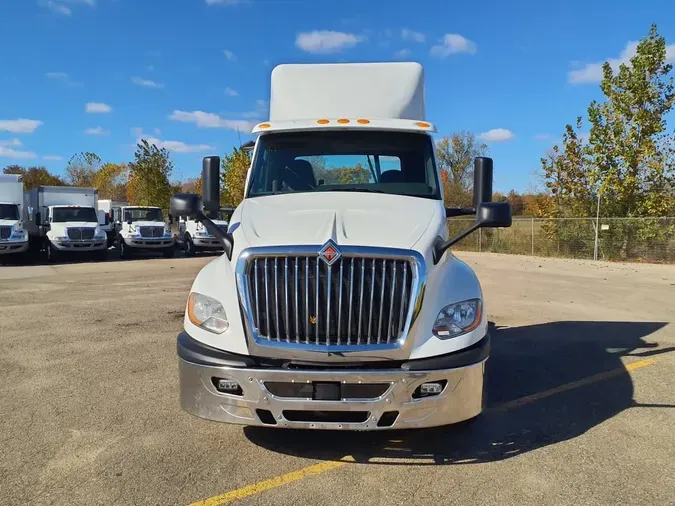 2019 NAVISTAR INTERNATIONAL LT625 DAYCAB T/A3dd5f138b3f6705527bff31dd75a3371