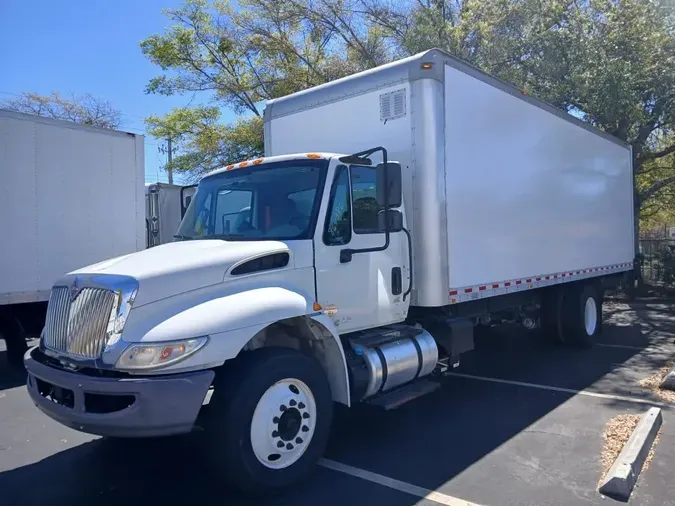 2019 NAVISTAR INTERNATIONAL 4300
