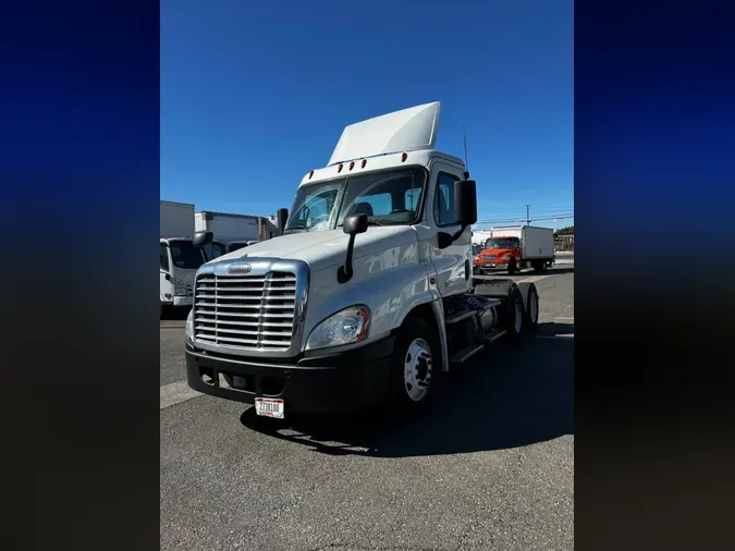 2018 FREIGHTLINER/MERCEDES CASCADIA 1253ddc97489f1bb44e507f61b854d91ed6