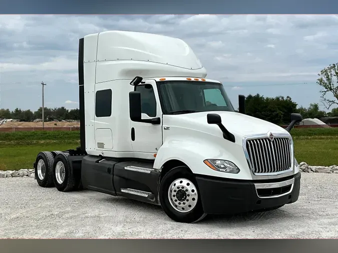 2022 INT LT625 6x43dde8557dec95057f861c242805fd864