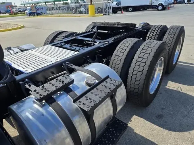 2020 International LT625
