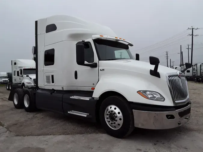 2020 NAVISTAR INTERNATIONAL LT625 SLPR CAB