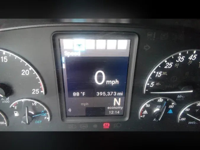 2023 Freightliner Cascadia 1263de627dfa69fbad899810b6f0f712cd6