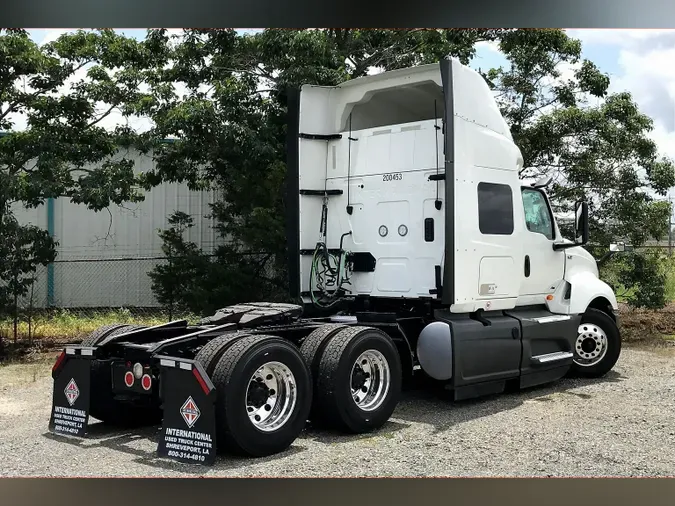 2022 INT LT625 6x4