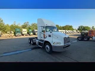 2018 Mack CXU (PINNACLE)