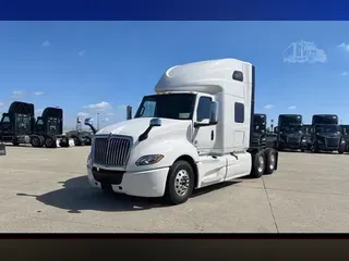 2022 INTERNATIONAL LT