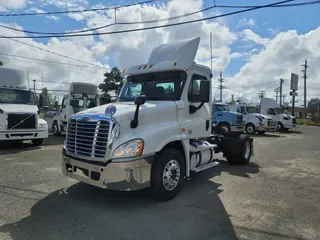 2015 Freightliner CASCADIA 125