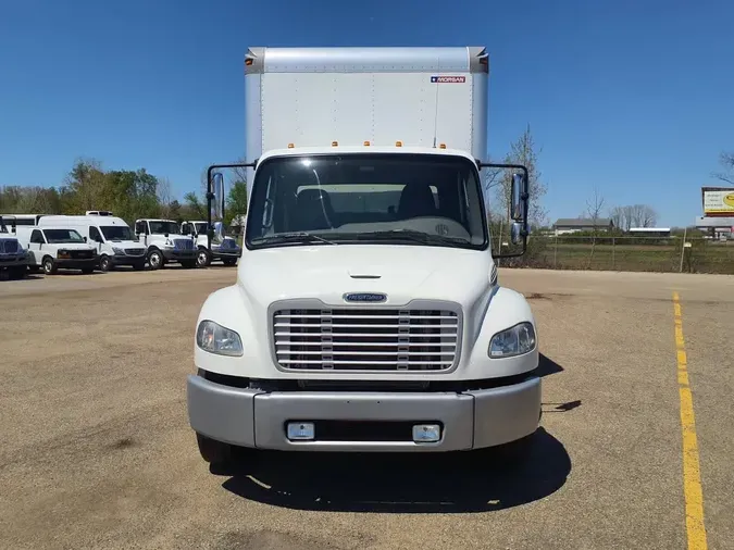 2019 FREIGHTLINER M2 106