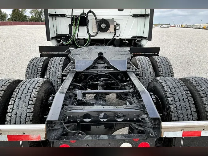 2021 INT LT625 6x4
