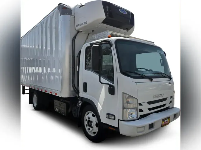 2018 Isuzu NPR-XD3df123546ea29539176bb86950c5ba79