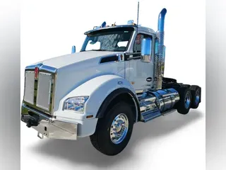 2026 Kenworth T880