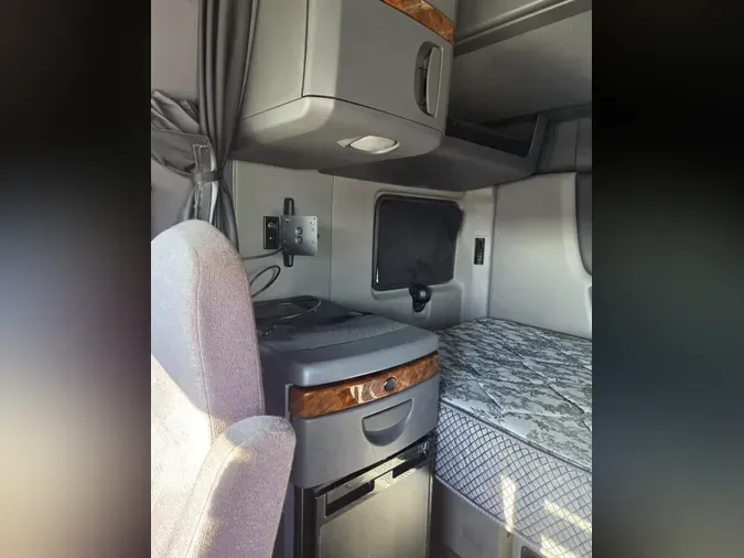 2022 International LT625