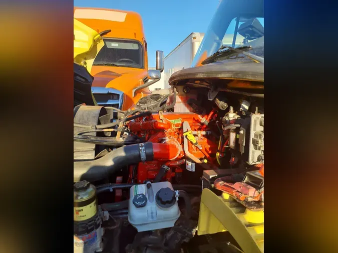 2016 FREIGHTLINER/MERCEDES M2 106