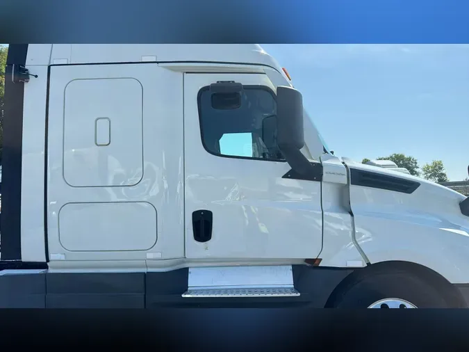 2021 Freightliner Cascadia 1263e0b606fb6176f06cce83a0e818ba24a