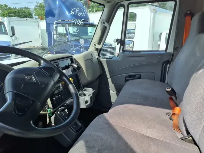 2019 NAVISTAR INTERNATIONAL 4300