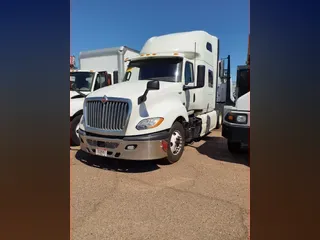 2019 NAVISTAR INTERNATIONAL LT625 SLPR CAB