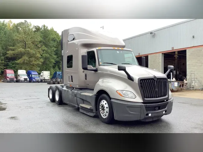 2022 International LT3e1415a6896ce54496952142e60e37be