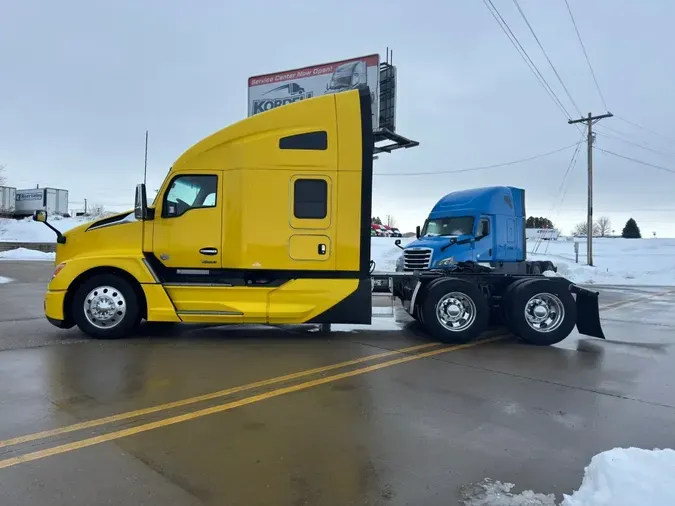 2023 KENWORTH T680