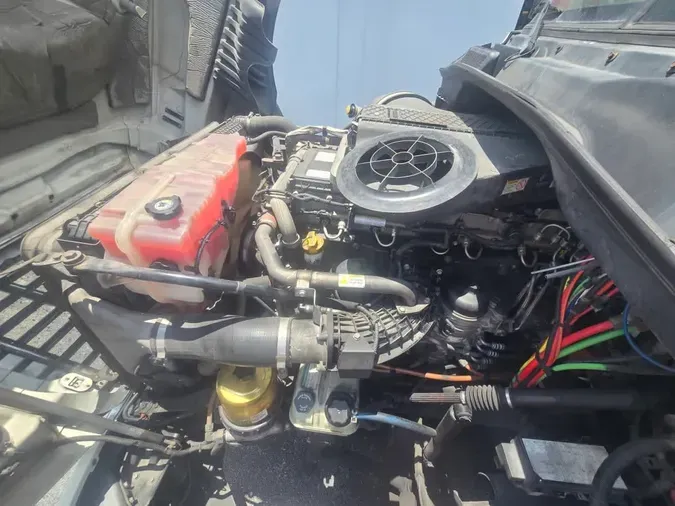 2018 FREIGHTLINER CASCADIA 125