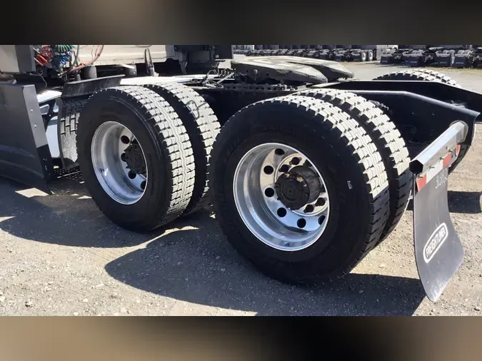 2024 Freightliner Cascadia 1263e1703bdeed0466cc356d07f156b6012