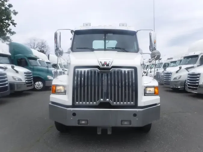 2021 WESTMOR INDUSTRIES, LLC 4700SB