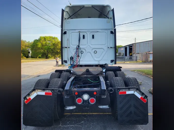 2020 FREIGHTLINER/MERCEDES NEW CASCADIA 116